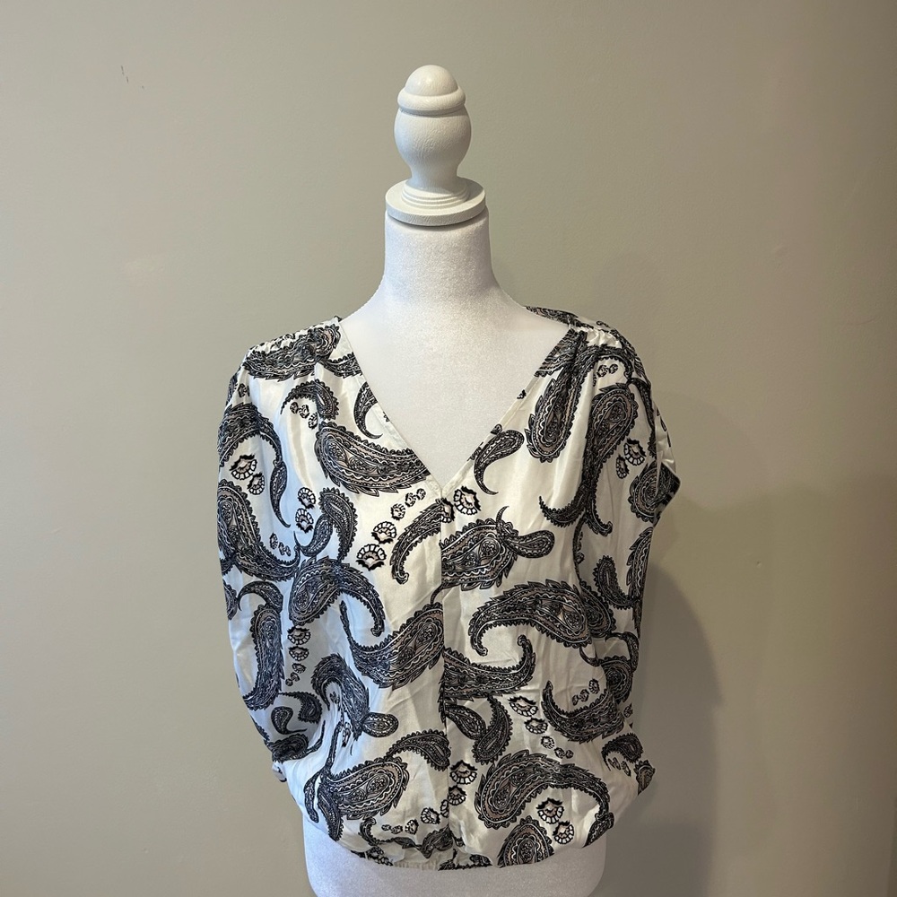 Hale Bob 100% Silk Black & White Paisley V-Neck Blouse S NWT